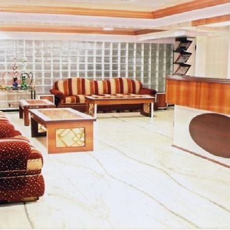 ماهاباليشوار Hotel Rahil International المظهر الخارجي الصورة