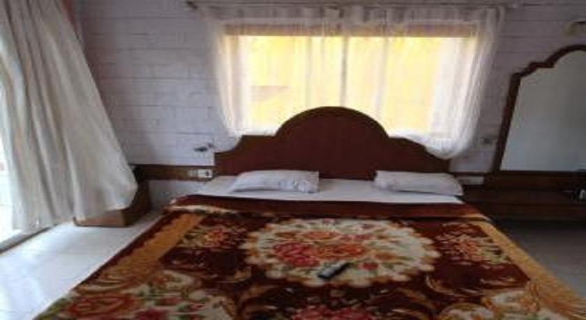 ماهاباليشوار Hotel Rahil International المظهر الخارجي الصورة