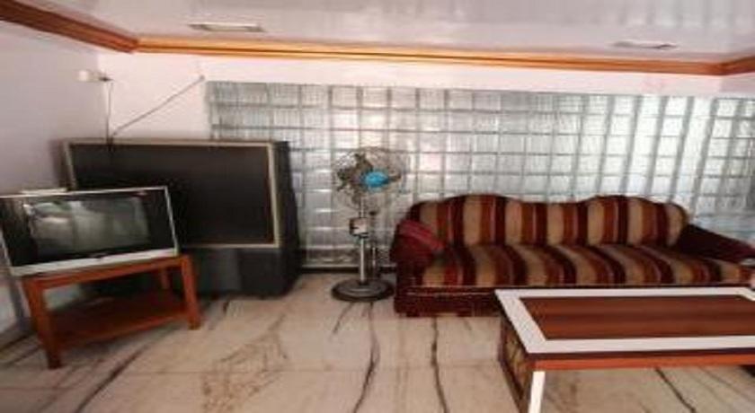 ماهاباليشوار Hotel Rahil International المظهر الخارجي الصورة