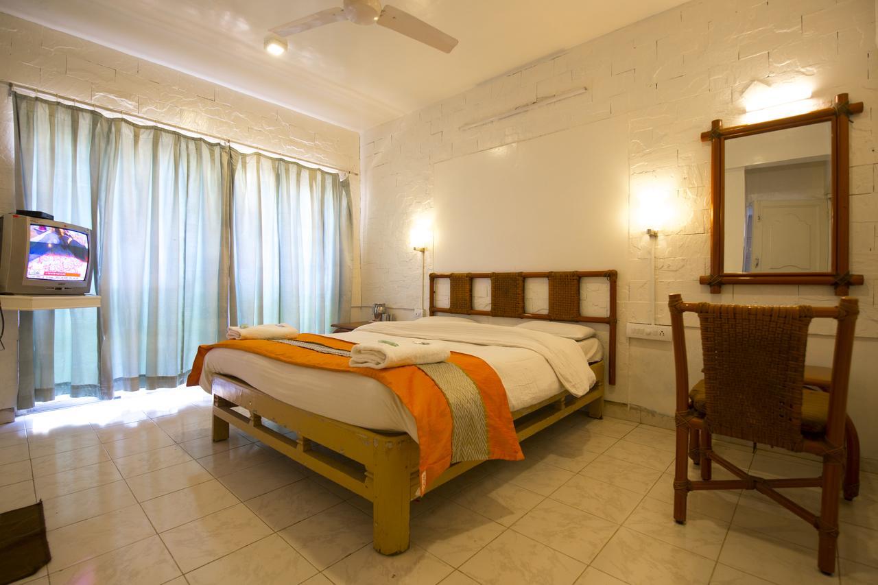 ماهاباليشوار Hotel Rahil International المظهر الخارجي الصورة